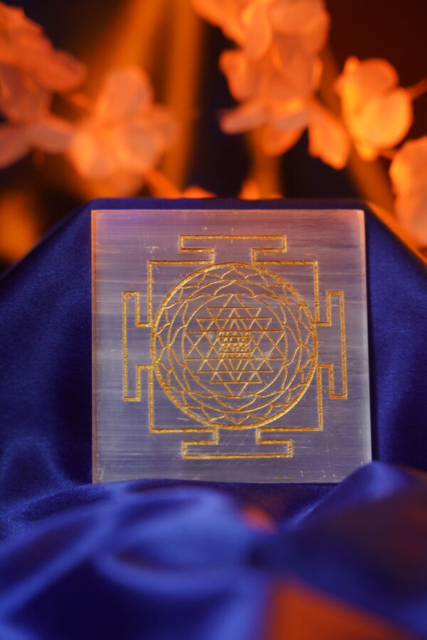 Shri Yantra Selenite Plate
