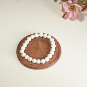 Hawlite Bracelet